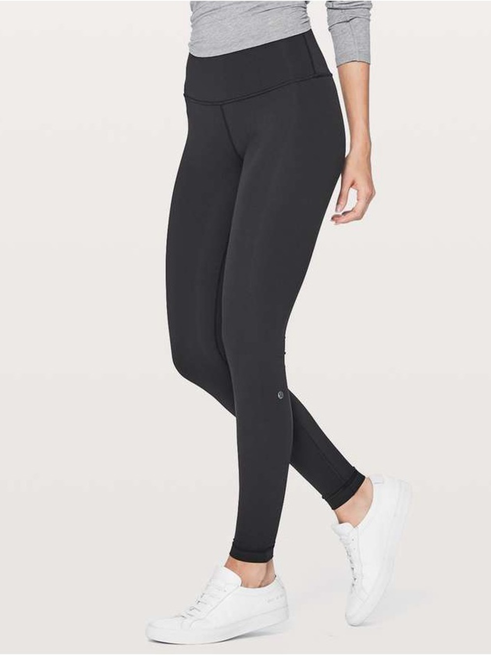Lululemon Wunder Under Hi-Rise Tight Blackout Full-On Luxtreme 28"
Black